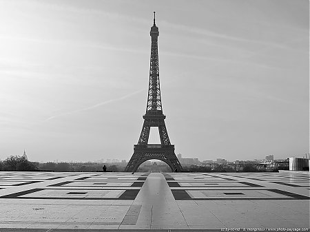 Tour_Eiffel-Paris-France-4.JPG