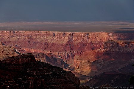Le-Grand-Canyon---falaises-de-South-Rim.jpg