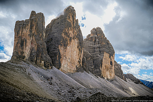Nom du fichier=Tre_cime_di_Lavaredo-Dolomites-_1090894.jpeg
Taille du fichier=10013Ko
Dimensions : 5472x3648
Ajouté le : 13 Septembre 2025 Nom du fichier=Tre_cime_di_Lavaredo-Dolomites-_1090894.jpeg
Taille du fichier=10013Ko
Dimensions : 5472x3648
Ajouté le : 13 Septembre 2025