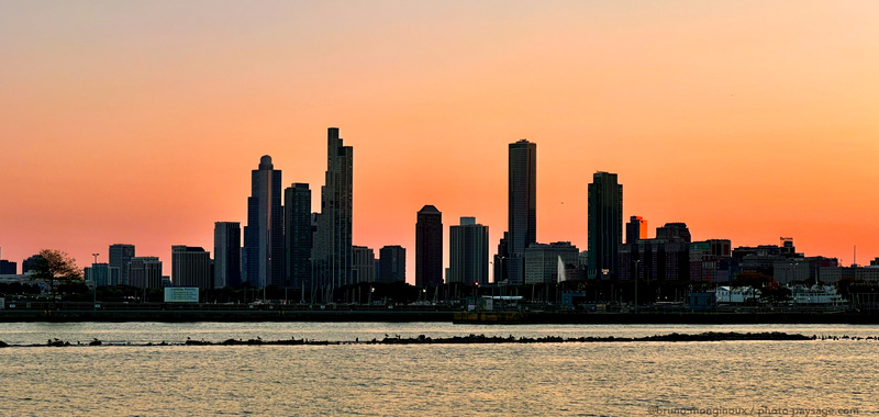 La skyline du sud de Chicago 
Chicago, Illinois, USA
Mots-clés: Chicago Crepuscule les_plus_belles_images_de_ville